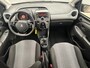 Peugeot 108 1.0 e-VTi Active 2022! | 5-Deurs | Airco | Bluetooth | Elek. Ramen | LED Dagrij | Airco | Bluetooth telefoonvoorbereiding | Centrale deurvergrendeling met afstandsbediening