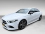 Mercedes-Benz A-klasse 180 Business Solution AMG NAVI/V-COCKPIT/CAM/DAB/LED/CARPLAY/ECC/PDC///