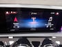 Mercedes-Benz A-klasse 180 Business Solution AMG NAVI/V-COCKPIT/CAM/DAB/LED/CARPLAY/ECC/PDC///