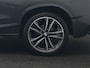 BMW X2 sDrive18i M Sport 140pk Dealer O.H. | Camera | Lederen Sportstoelen Verwarmd | Led Koplampen | Sfeerverlichting | Standkachel | Navigatie | DAB | 19''L.M. |