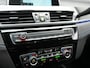 BMW X2 sDrive18i M Sport 140pk Dealer O.H. | Camera | Lederen Sportstoelen Verwarmd | Led Koplampen | Sfeerverlichting | Standkachel | Navigatie | DAB | 19''L.M. |