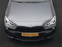 BMW X2 sDrive18i M Sport 140pk Dealer O.H. | Camera | Lederen Sportstoelen Verwarmd | Led Koplampen | Sfeerverlichting | Standkachel | Navigatie | DAB | 19''L.M. |