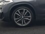 BMW X2 sDrive18i M Sport 140pk Dealer O.H. | Camera | Lederen Sportstoelen Verwarmd | Led Koplampen | Sfeerverlichting | Standkachel | Navigatie | DAB | 19''L.M. |