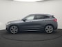 BMW X2 sDrive18i M Sport 140pk Dealer O.H. | Camera | Lederen Sportstoelen Verwarmd | Led Koplampen | Sfeerverlichting | Standkachel | Navigatie | DAB | 19''L.M. |
