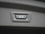 BMW X2 sDrive18i M Sport 140pk Dealer O.H. | Camera | Lederen Sportstoelen Verwarmd | Led Koplampen | Sfeerverlichting | Standkachel | Navigatie | DAB | 19''L.M. |