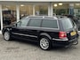 Volkswagen Passat Variant 4.0 W8 4Motion 275pk Automaat,Sch.dak,Clima,Xenon,