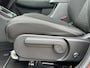 Hyundai Kona Electric Comfort Smart 48.4 kWh / SOH 100% / Fabrieksgarantie tot 2-2030 / Adaptieve Cruise / Navigatie / Camera / Stoel Verwarming / Stuurwiel Verwarming / Adaptieve Cruise /