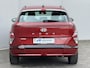 Hyundai Kona Electric Comfort Smart 48.4 kWh / SOH 100% / Fabrieksgarantie tot 2-2030 / Adaptieve Cruise / Navigatie / Camera / Stoel Verwarming / Stuurwiel Verwarming / Adaptieve Cruise /