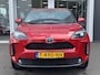 Toyota Yaris Cross 1.5 Hybrid Dynamic Dodehoekdetectie | Trekhaak | Parkeersensoren voor+achter | stoel/stuurwielverwarming | 17 inch | climate control