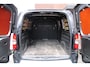 Peugeot Partner 1.5 BlueHDi 130PK Automaat L2 / Camera / 3 zits / multi stuur
