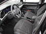 Volkswagen Golf Variant 1.0 TSI 110pk Life Digitale Cockpit Lichtmetalen Velgen Sfeerverlichting Cruise Control Climate Control Adaptive Parkeer sensoren Navigatie Apple Carplay/Android Auto Bluetooth Keyless start