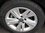 Volkswagen Golf Variant 1.0 TSI 110pk Life Digitale Cockpit Lichtmetalen Velgen Sfeerverlichting Cruise Control Climate Control Adaptive Parkeer sensoren Navigatie Apple Carplay/Android Auto Bluetooth Keyless start