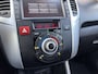 Kia Venga 1.6 CVVT ExecutiveLine | Panoramadak | Cruise Control | Achteruitrijcamera | Airconditioning | Bluetooth | Isofix