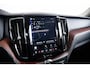 Volvo XC60 T8 Recharge AWD Ultimate Dark Panoramadak - Luchtvering voor/achter - Adaptieve Cruise Control - Head up - 360° Surround View - Harman Kardon - Stoelverwarming voor/achter - Stoelventilatie -