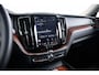 Volvo XC60 T8 Recharge AWD Ultimate Dark Panoramadak - Luchtvering voor/achter - Adaptieve Cruise Control - Head up - 360° Surround View - Harman Kardon - Stoelverwarming voor/achter - Stoelventilatie -
