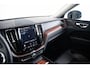 Volvo XC60 T8 Recharge AWD Ultimate Dark Panoramadak - Luchtvering voor/achter - Adaptieve Cruise Control - Head up - 360° Surround View - Harman Kardon - Stoelverwarming voor/achter - Stoelventilatie -