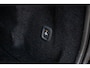 Volvo XC60 2.0 T6 Plug-in hybrid AWD Ultra Dark | Facelift | Panoramadak | Harman Kardon | Trekhaak | Stoel en Stuurverwarming | Head Up Display | FULL LED Koplampen |