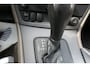 Volvo XC70 2.5 T Kinetic, Zeer netjes, All-seasons, trekhaak, PDC, Cruise control, leder