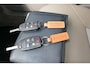 Volvo XC70 2.5 T Kinetic, Zeer netjes, All-seasons, trekhaak, PDC, Cruise control, leder