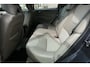 Volvo XC70 2.5 T Kinetic, Zeer netjes, All-seasons, trekhaak, PDC, Cruise control, leder