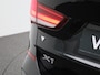BMW X1 xDrive25e Executive | Panoramadak | Trekhaak | LED Koplampen | Memory Seat | Elektrische Kofferklep | Keyless |