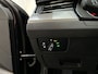 Volkswagen Passat Variant 1.5 TSI 150pk DSG Business Navigatie Parkeersensoren Trekhaak