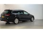 Volkswagen Passat Variant 1.5 TSI 150pk DSG Business Navigatie Parkeersensoren Trekhaak