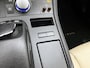 Lexus CT 200h Luxury Line Leder | Stoelverwarming | Mark Levinson audio | Camera | PDC | Cruise