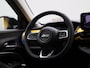 Jeep Avenger 54kWh 1st Edition | Stoelverwarming | Achteruitrijcamera | Apple Carplay / Android Auto | Half-Leer | VOL!