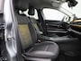 Jeep Avenger 54kWh 1st Edition | Stoelverwarming | Achteruitrijcamera | Apple Carplay / Android Auto | Half-Leer | VOL!