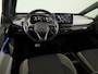 Volkswagen ID.3 First Plus 58 kWh 204PK | Navigatie | Parkeercamera | 19"LM velgen |