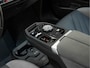 BMW iX xDrive60 112kWh - M-Sport - Trekhaak - ACC - M-Zetels - Head-up - Harman Kardon