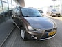 Mitsubishi Outlander 2.0 Intro Edition AUTOMAAT | DEALER ONDERHOUDEN | NAVIGATIE | 118.059 KM NAP |