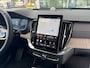 Volvo XC90 2.0 T8 Plug-in hybrid AWD Ultra Dark 455pk Luchtvering / Trekhaak / Massage Stoelen