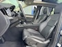 Volvo XC90 2.0 T8 Plug-in hybrid AWD Ultra Dark 455pk Luchtvering / Trekhaak / Massage Stoelen
