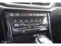 Volkswagen T-Roc 1.5 TSI 150PK Automaat R-Line trekhaak|IQ.led|ErgoActiv|nav|lmv17