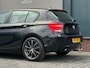 BMW 1-Serie 118i Business+|Automaat|2012|NAP|Dealer|Trekhaak|Cruise|Sport pakket|Navi|PDC|17" LMV