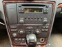 Volvo XC70 2.5 T Summum Schuifdak, leder, electr. verst. stoelen....