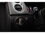 Volkswagen Tiguan 1.4 TSI R-Line Edition 2015 | Trekhaak Uitklapbaar | Parkeersensoren | Achteruitrij Camera | Elektrische Stoel | Navigatie | Cruise Control | Onderhoudshistorie | 2 Sleutels