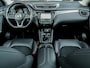 Nissan Qashqai 1.2 Tekna | 1e Eigenaar | Trekhaak | Bose HiFi Audio | Parelmoer White | Panoramadak | Stoelverwarming | Dode Hoek Detectie | 360 Camera | Navigatie | Climate Control | Cruise Control | Origineel Nederlands |
