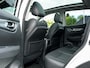 Nissan Qashqai 1.2 Tekna | 1e Eigenaar | Trekhaak | Bose HiFi Audio | Parelmoer White | Panoramadak | Stoelverwarming | Dode Hoek Detectie | 360 Camera | Navigatie | Climate Control | Cruise Control | Origineel Nederlands |