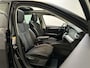 Skoda Octavia Combi 1.0 e-TSI DSG Business Edition Plus Panoramadak Alcantara Camera Sfeerverlichting