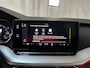 Skoda Octavia Combi 1.0 e-TSI DSG Business Edition Plus Panoramadak Alcantara Camera Sfeerverlichting