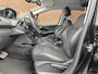 Peugeot 2008 1.2 PureTech GT-Line | Automaat | Trekhaak | Navigatie | Climate Control | Sensoren Voor + Achter | Camera Achter | Apple Carplay | Android Auto |