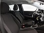 Peugeot 208 Style 75pk | Navigatie | Achteruitrijcamera | Airco | Cruise Control | Parkeersensoren | Led koplampen | Apple Carplay / Android Auto | Bluetooth | DAB+ radio | Elektrisch inklapbare spiegels | Donker getint glas | 16" lichtmetalen velgen |
