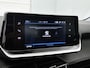 Peugeot 208 Style 75pk | Navigatie | Achteruitrijcamera | Airco | Cruise Control | Parkeersensoren | Led koplampen | Apple Carplay / Android Auto | Bluetooth | DAB+ radio | Elektrisch inklapbare spiegels | Donker getint glas | 16" lichtmetalen velgen |