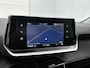 Peugeot 208 Style 75pk | Navigatie | Achteruitrijcamera | Airco | Cruise Control | Parkeersensoren | Led koplampen | Apple Carplay / Android Auto | Bluetooth | DAB+ radio | Elektrisch inklapbare spiegels | Donker getint glas | 16" lichtmetalen velgen |