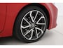 Toyota Corolla 1.8 Hybrid Executive | Panoramadak | Dodehoek detectie | Head-up display | Stoelverwarming | Navigatie | Apple Carplay / Android Auto | 18 inch