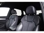 Audi Q5 50 TFSI e S edition Trekhaak - Privacy glas - Interieurvoorverwarming - Audi soundsystem - Achterbank plus - Sportstoelen vóór - Lendensteunen vóór, elektrisch verstelbaar - Cruise control - Achteruitrijcamera -