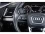 Audi Q5 50 TFSI e S edition Trekhaak - Privacy glas - Interieurvoorverwarming - Audi soundsystem - Achterbank plus - Sportstoelen vóór - Lendensteunen vóór, elektrisch verstelbaar - Cruise control - Achteruitrijcamera -